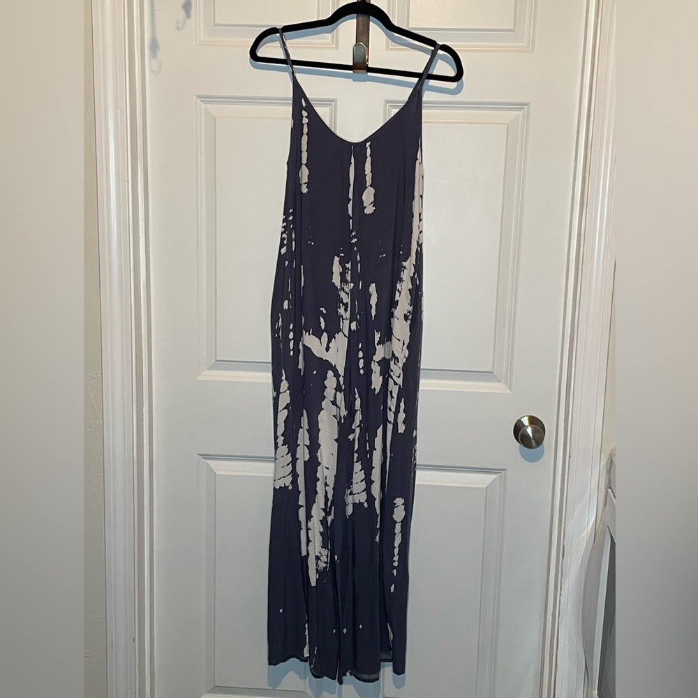 Boho 100% Rayon Navy and White Tiedye Jumpsuit size Medium